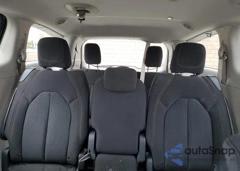 2017 Chrysler Pacifica Touring from USA, damaged, VIN 2C4RC1DG4HR623182